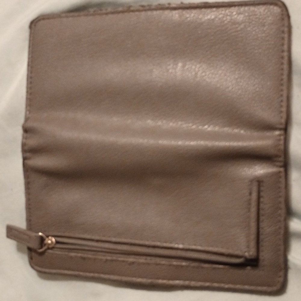 Wallet - Picture 2 of 2